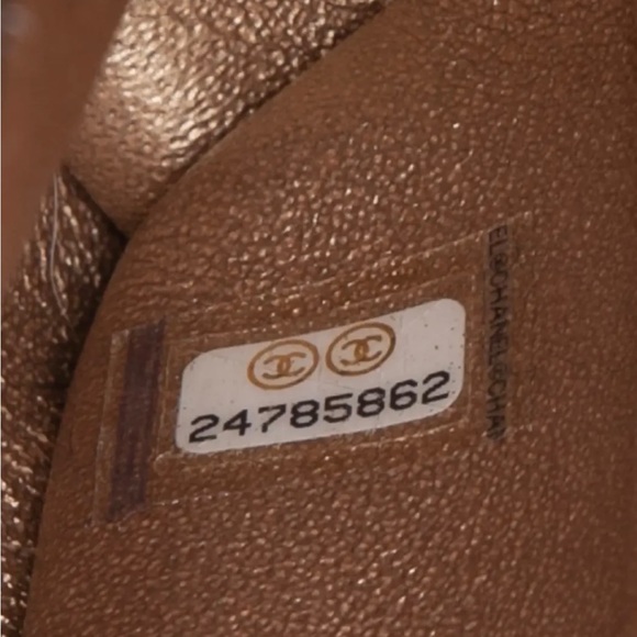 Chanel Flap Bag - Picture 8 of 10